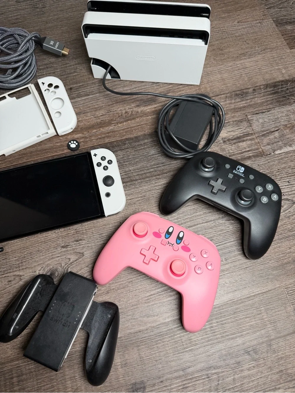 Nintendo Switch OLED Bundle + 3 Games & Accessories - Excellent Condition